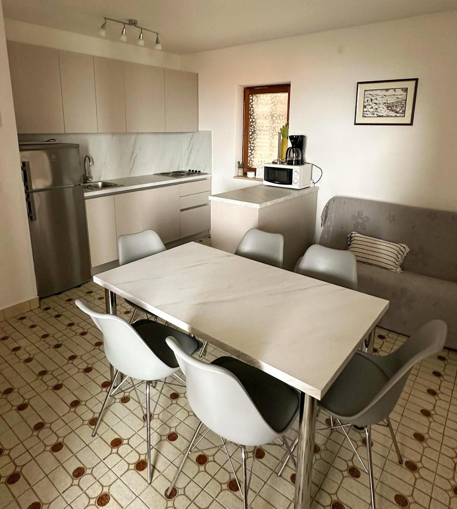מאלינסקה Apartment Oja מראה חיצוני תמונה